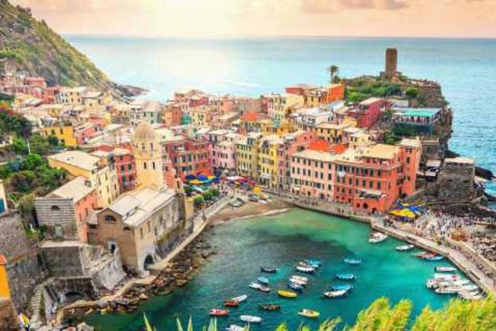 Casa Vacanze La Cicala Pontremoli Bagian luar foto