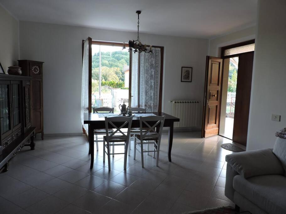 Casa Vacanze La Cicala Pontremoli Bagian luar foto