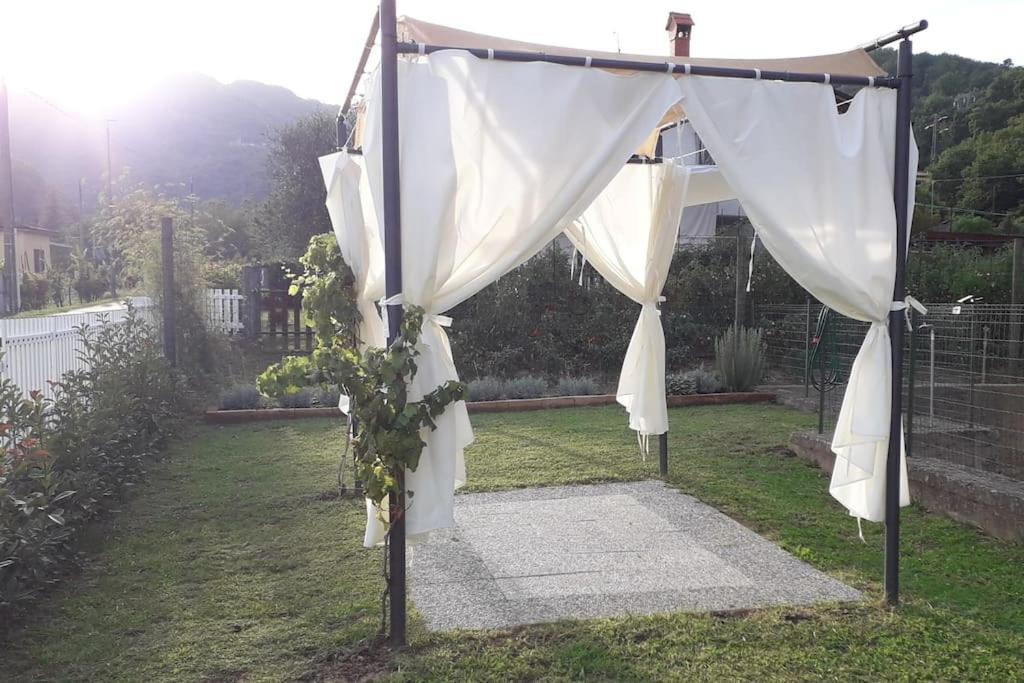 Casa Vacanze La Cicala Pontremoli Bagian luar foto