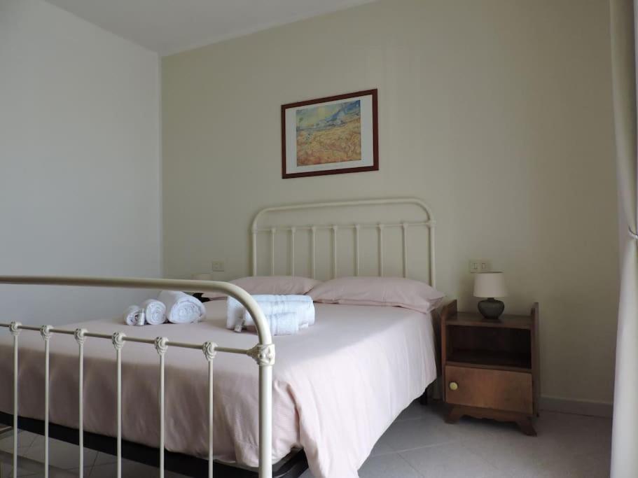Casa Vacanze La Cicala Pontremoli Bagian luar foto